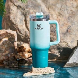 Stanley 40oz Tumbler Bay Ombre Travel Quencher